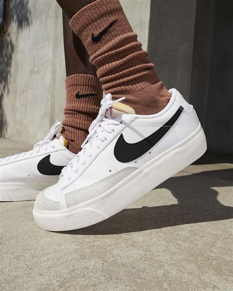 Amazon.com: Nike Blazer Low Platform Women's Shoes